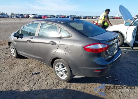 2017 Ford Fiesta Se z USA, uszkodzony, nr VIN 3FADP4BJ8HM155629